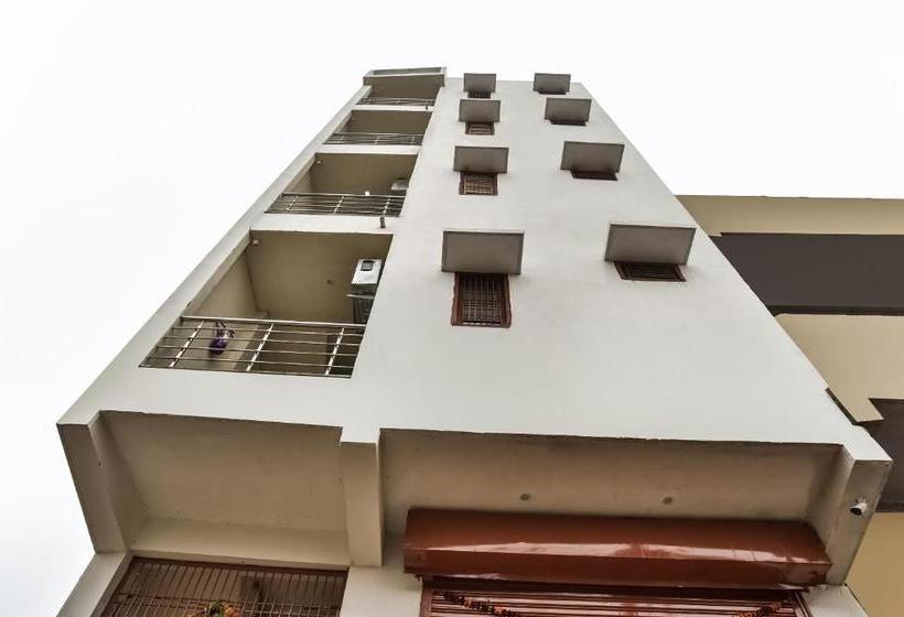 هتل Oyo 69507 Royal King Inn