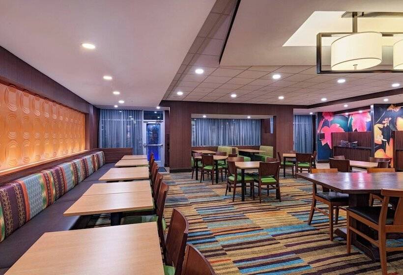 בית מלון כפרי Fairfield Inn & Suites Houston Richmond