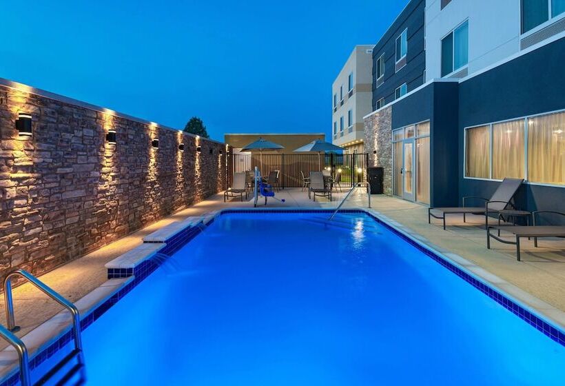 בית מלון כפרי Fairfield Inn & Suites Houston Richmond