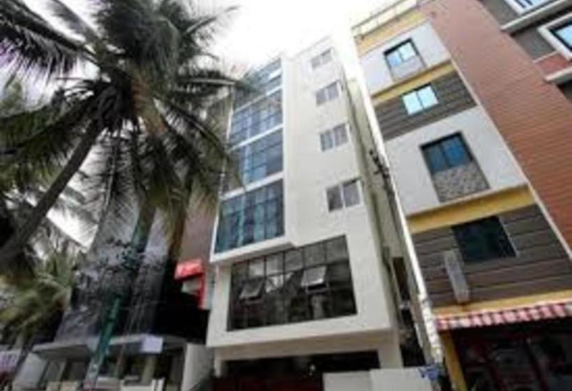 Hotel I Cloud Stay Inn