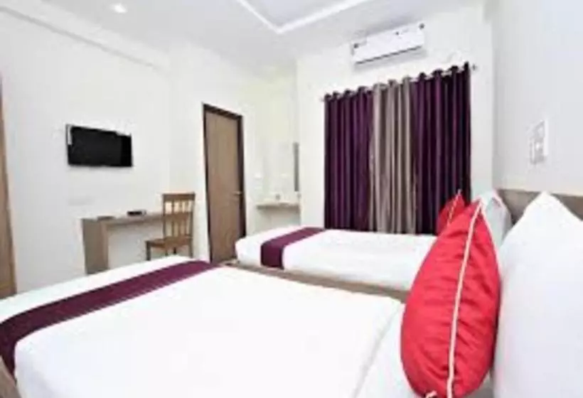 Hôtel I Cloud Stay Inn