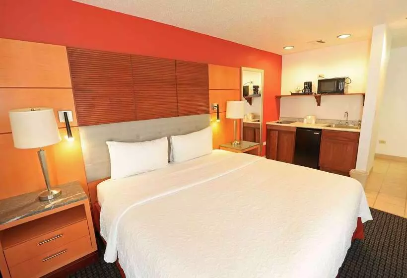 호텔 Days Inn By Wyndham Calumet Park