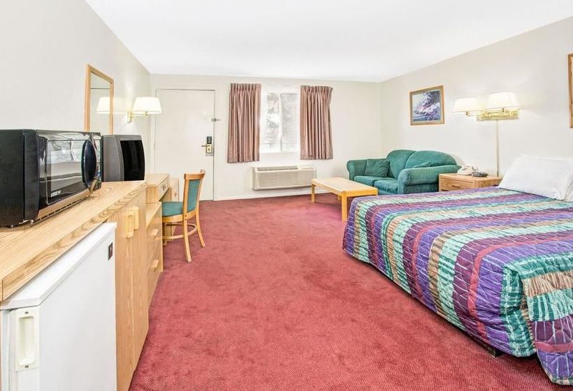 Hotel Knights Inn Aurora