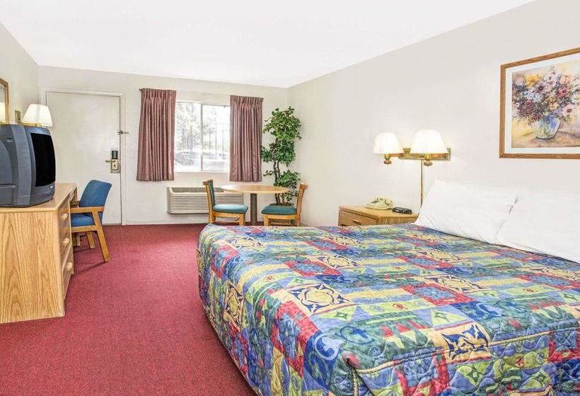 Hotel Knights Inn Aurora