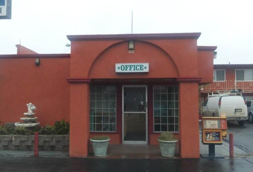 Отель Sun Star Inn