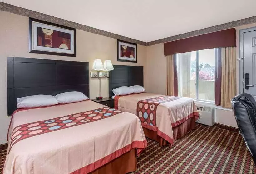 Отель Super 8 By Wyndham Old Saybrook