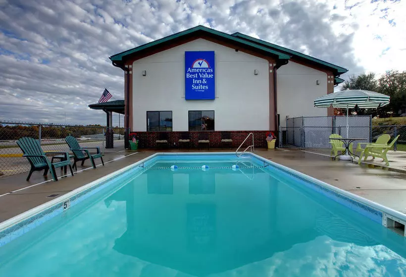 فندق على الطريق Americas Best Value Inn & Suites-Cassville Roaring River
