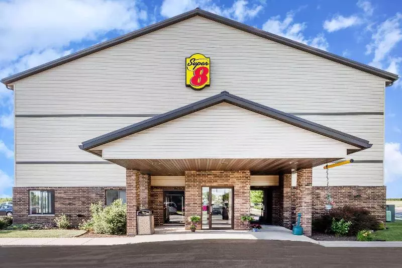 モーテル Americinn By Wyndham Columbus Wisconsin