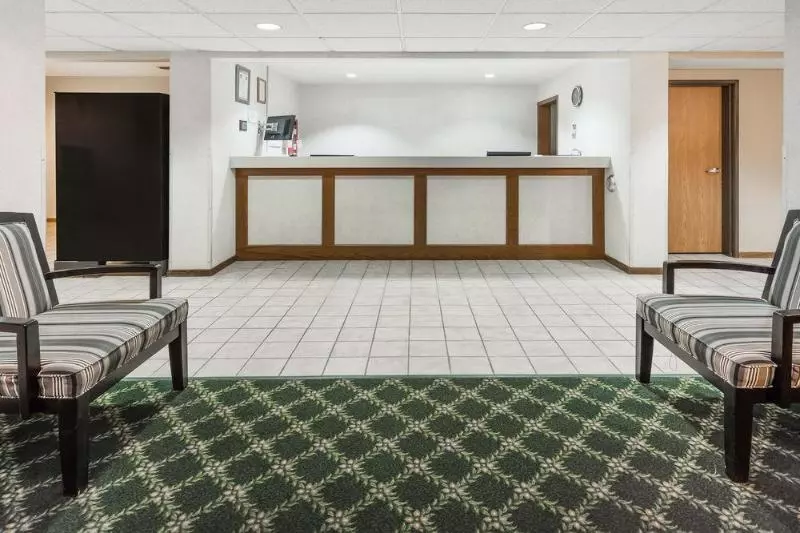 モーテル Americinn By Wyndham Columbus Wisconsin