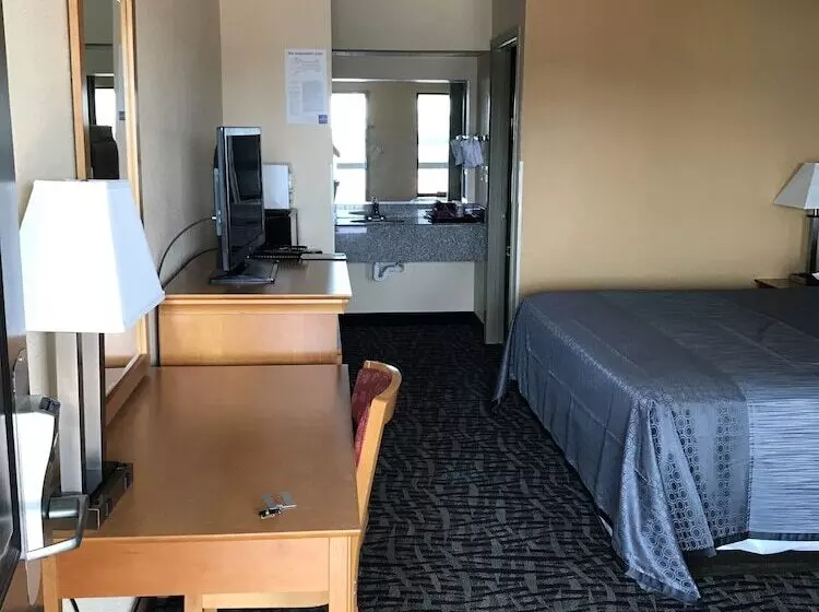 汽车旅馆 Carolina Inn & Suites Of Lake Norman