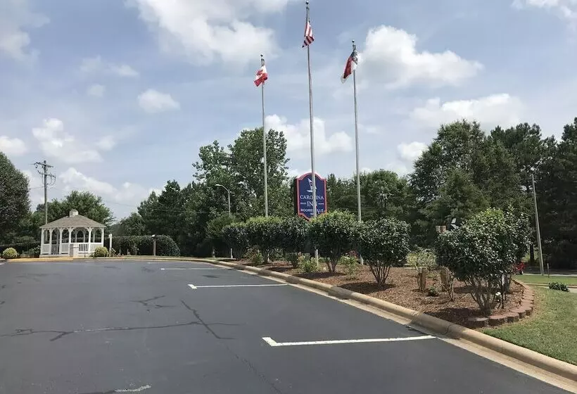 汽车旅馆 Carolina Inn & Suites Of Lake Norman