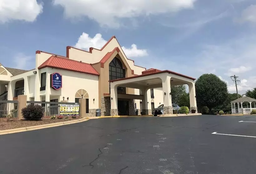 汽车旅馆 Carolina Inn & Suites Of Lake Norman