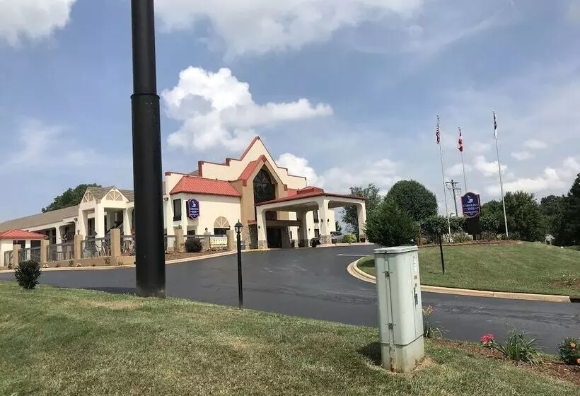 汽车旅馆 Carolina Inn & Suites Of Lake Norman