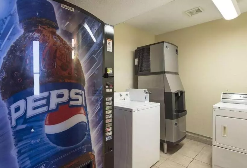 汽车旅馆 Harmony Inn