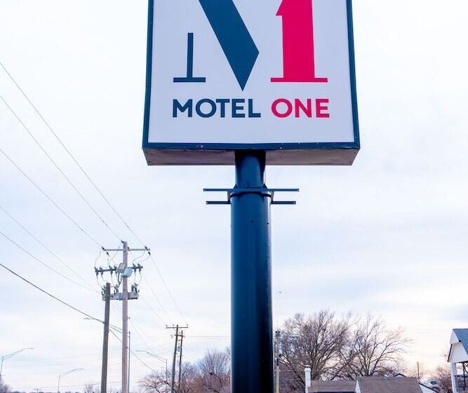 Motel One Bartlesville