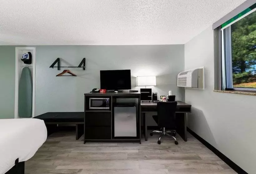 فندق على الطريق Baymont By Wyndham Liberty Mo