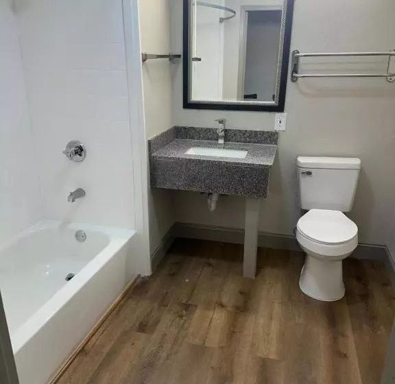 فندق على الطريق Rosewood Inn