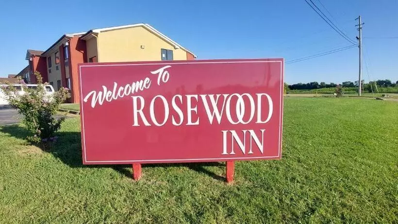 فندق على الطريق Rosewood Inn