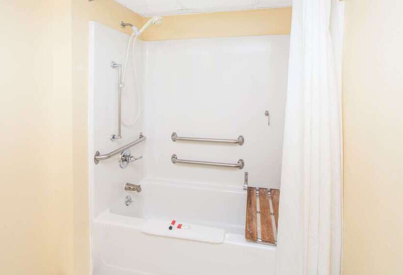 מוטל Super 8 By Wyndham Anamosa Ia