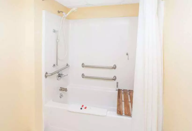 Motel Super 8 By Wyndham Anamosa Ia