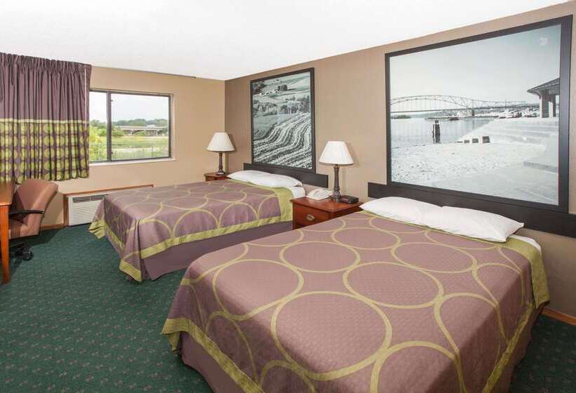 מוטל Super 8 By Wyndham Anamosa Ia