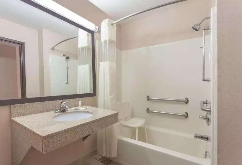 모텔 Super 8 By Wyndham Carrollton