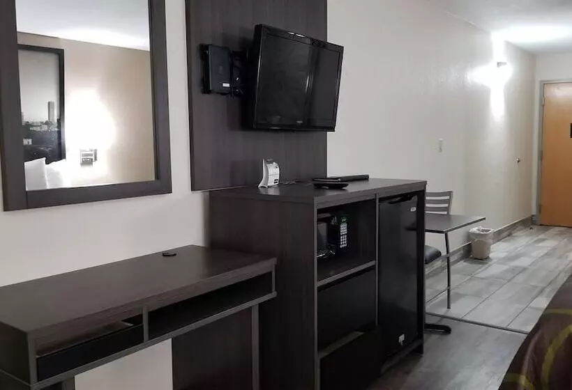 モーテル Super 8 By Wyndham Dickson