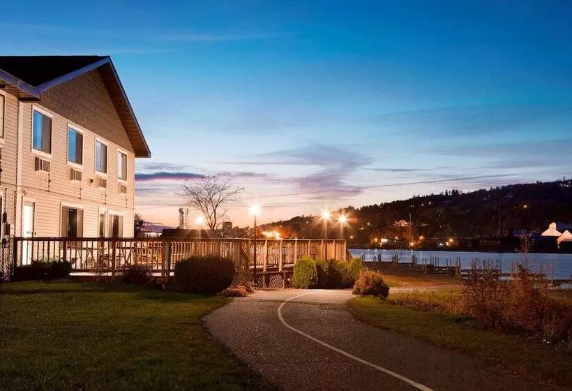 汽车旅馆 Super 8 By Wyndham Houghton