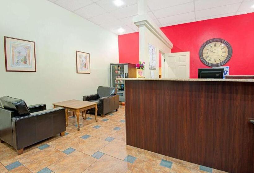 مُتل Super 8 By Wyndham Las Cruces University Area