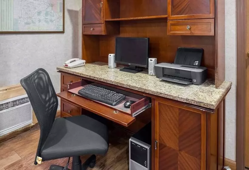 모텔 Super 8 By Wyndham Lebanon