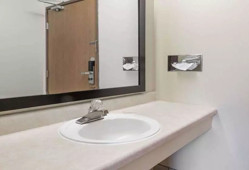 모텔 Super 8 By Wyndham Lebanon