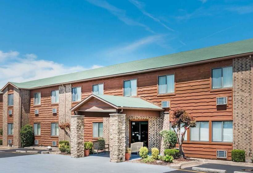 Мотель Super 8 By Wyndham Lebanon