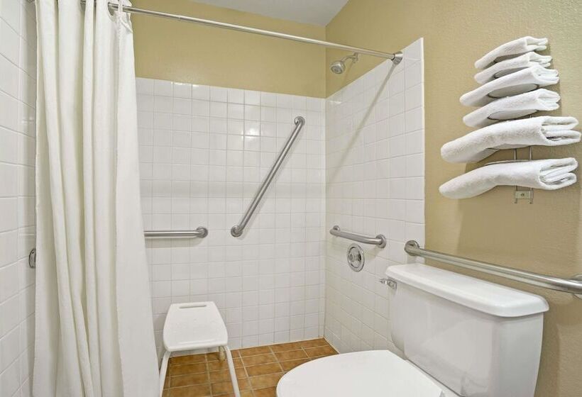 Мотель Super 8 By Wyndham Melrose