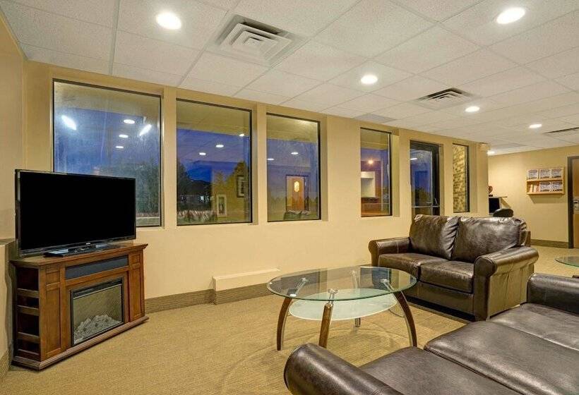 Мотель Super 8 By Wyndham Melrose