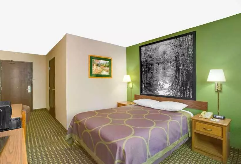 汽车旅馆  Super 8 By Wyndham Radford Va