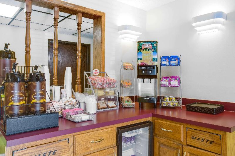 汽车旅馆 Super 8 By Wyndham Radford Va