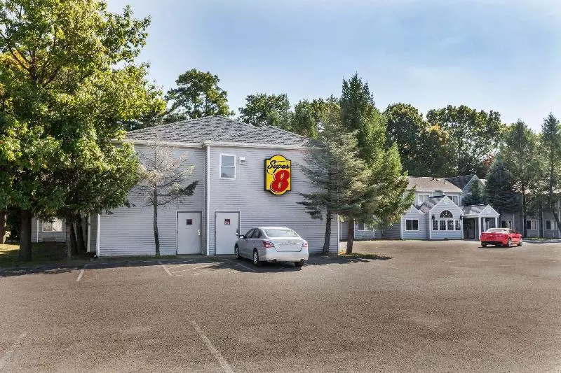 모텔 Super 8 By Wyndham Schenectady/albany Area