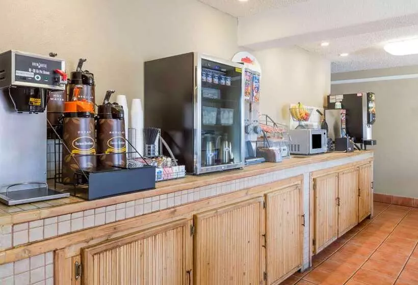 モーテル Super 8 By Wyndham Socorro