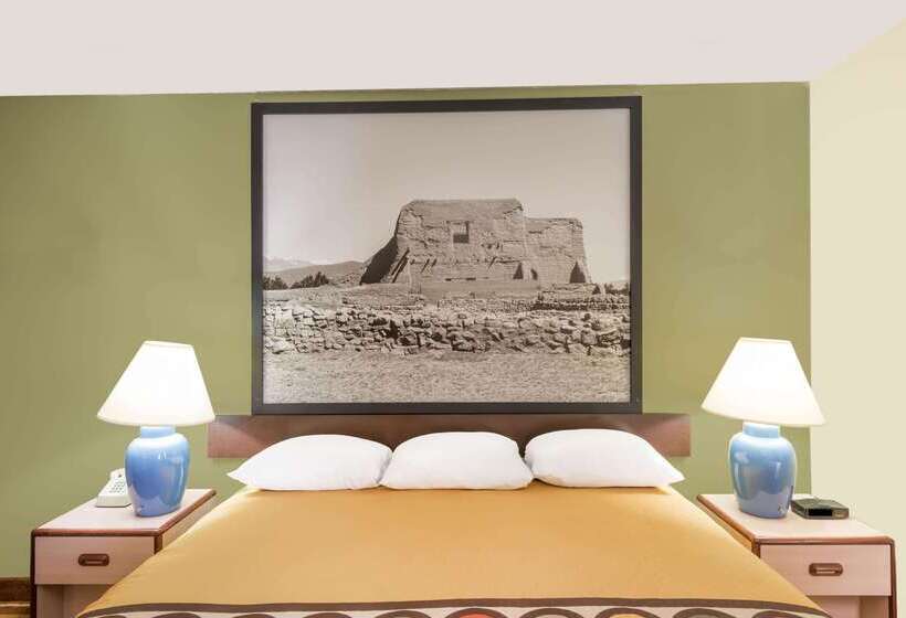 모텔 Super 8 By Wyndham Socorro