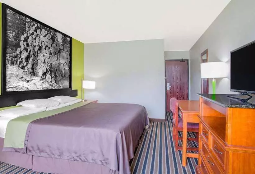 모텔 Super 8 By Wyndham South Boston Va