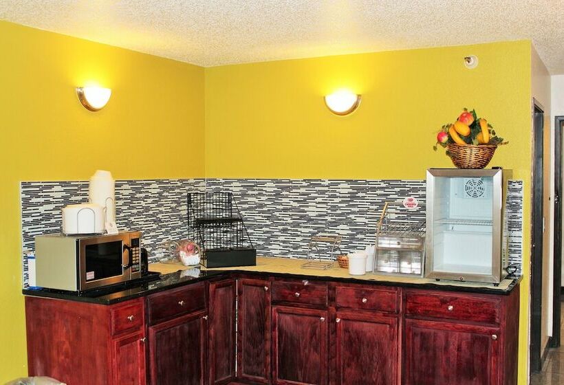 汽车旅馆 Super 8 By Wyndham South Boston Va