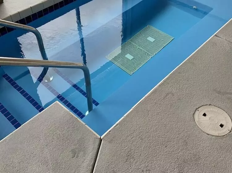 모텔 Super 8 By Wyndham Watertown Wi