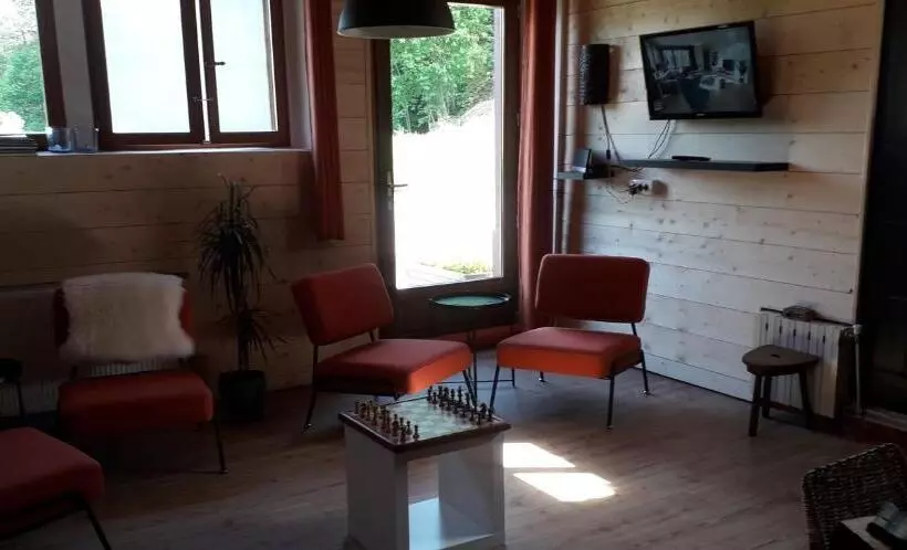ベッドアンドブレックファースト Chambres D Hôtes Le Chêne