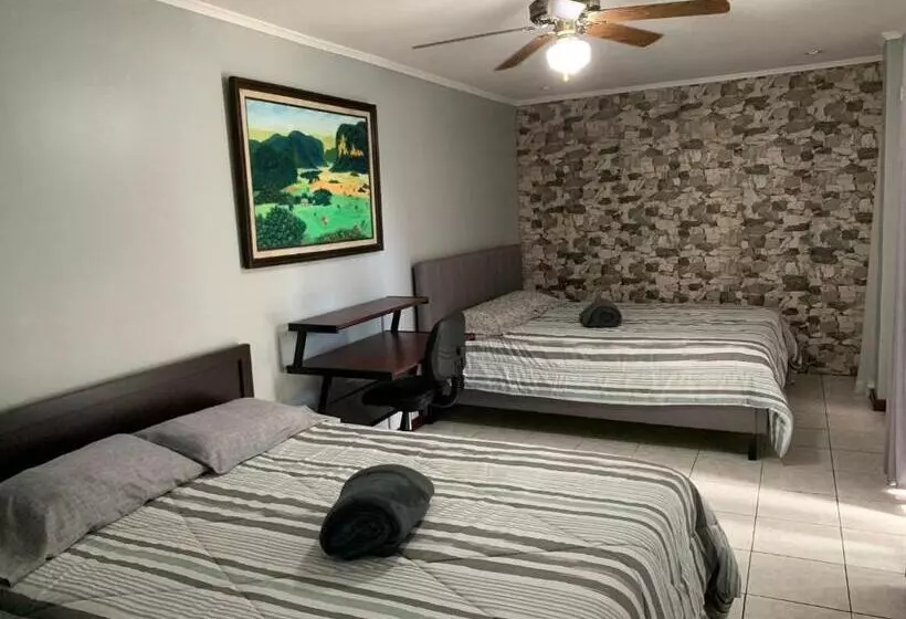 Bed and Breakfast Sunrise By A 1