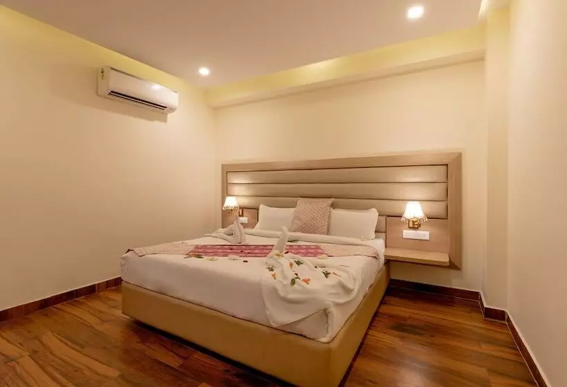 ホテル White Rock By The Solitaire Hospitality