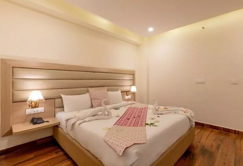 ホテル White Rock By The Solitaire Hospitality