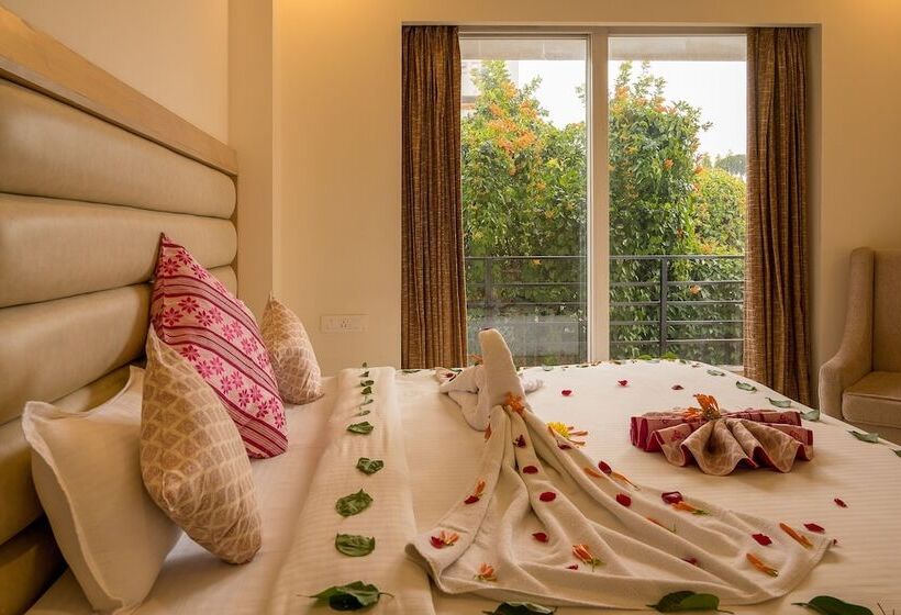 فندق White Rock By The Solitaire Hospitality