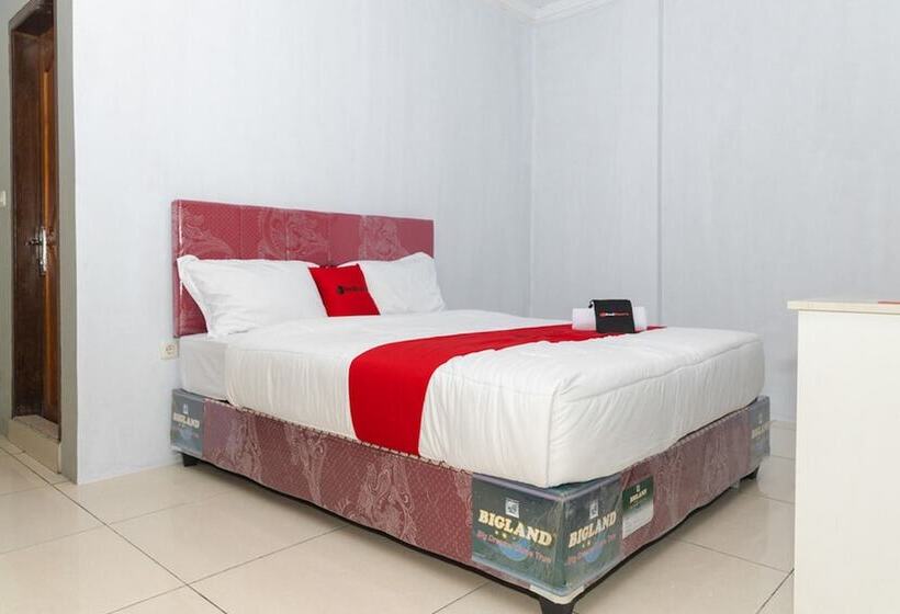 פנסיון Reddoorz Plus Near Transmart Kairagi Dua Manado