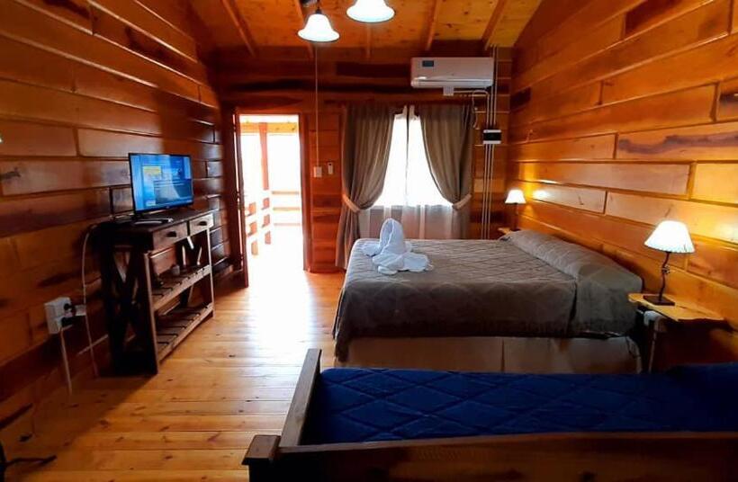 בית מלון כפרי Complejo Apus