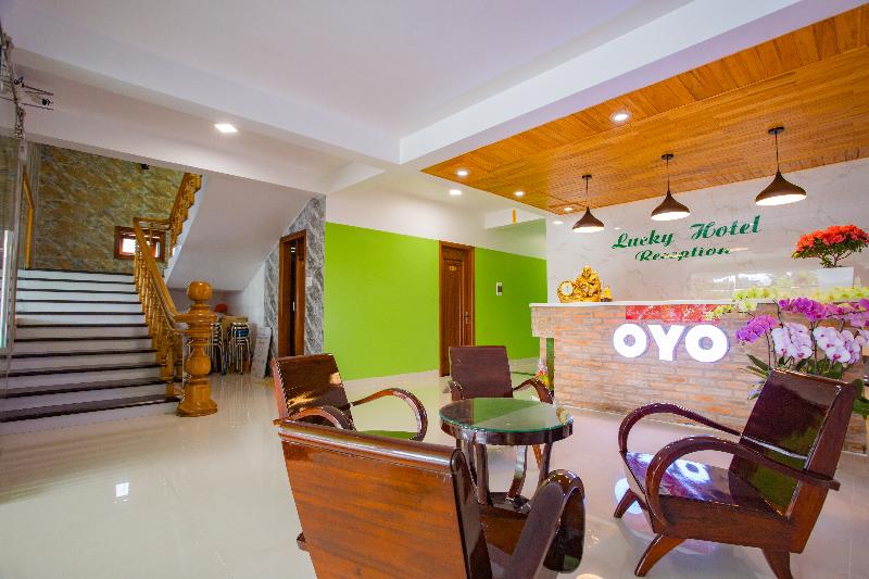 هتل Oyo 882 Lucky